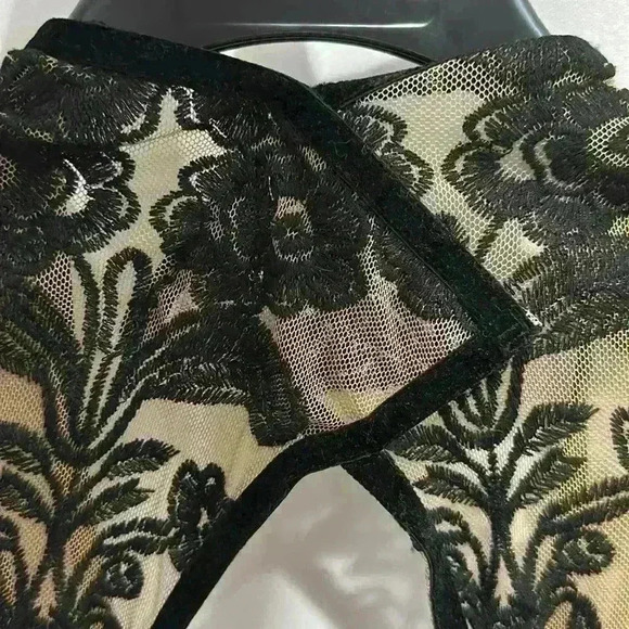 For love and lemons, tan, and black mini dress - Picture 3 of 5